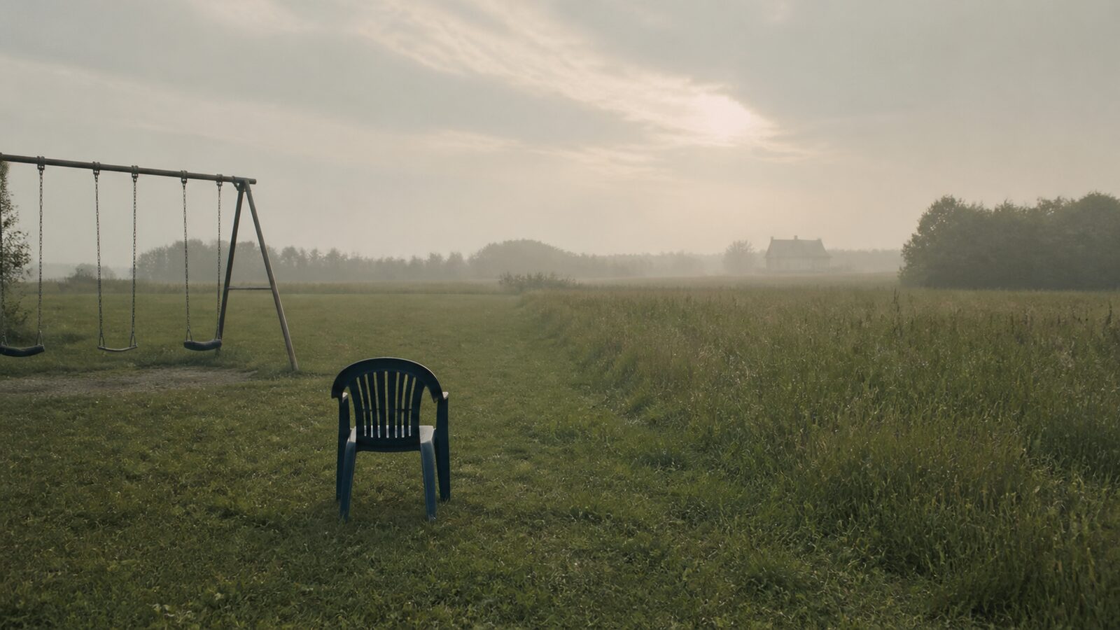 Dreamcore aesthetic: Pastoral dossier scene